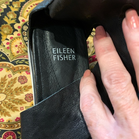 Eileen Fisher Black Crisscross  Zip Up Sandals - Picture 6 of 6